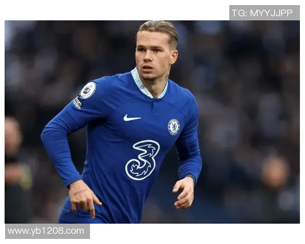 切尔西足球明星手机壳热销让你随时随地展现球迷风采